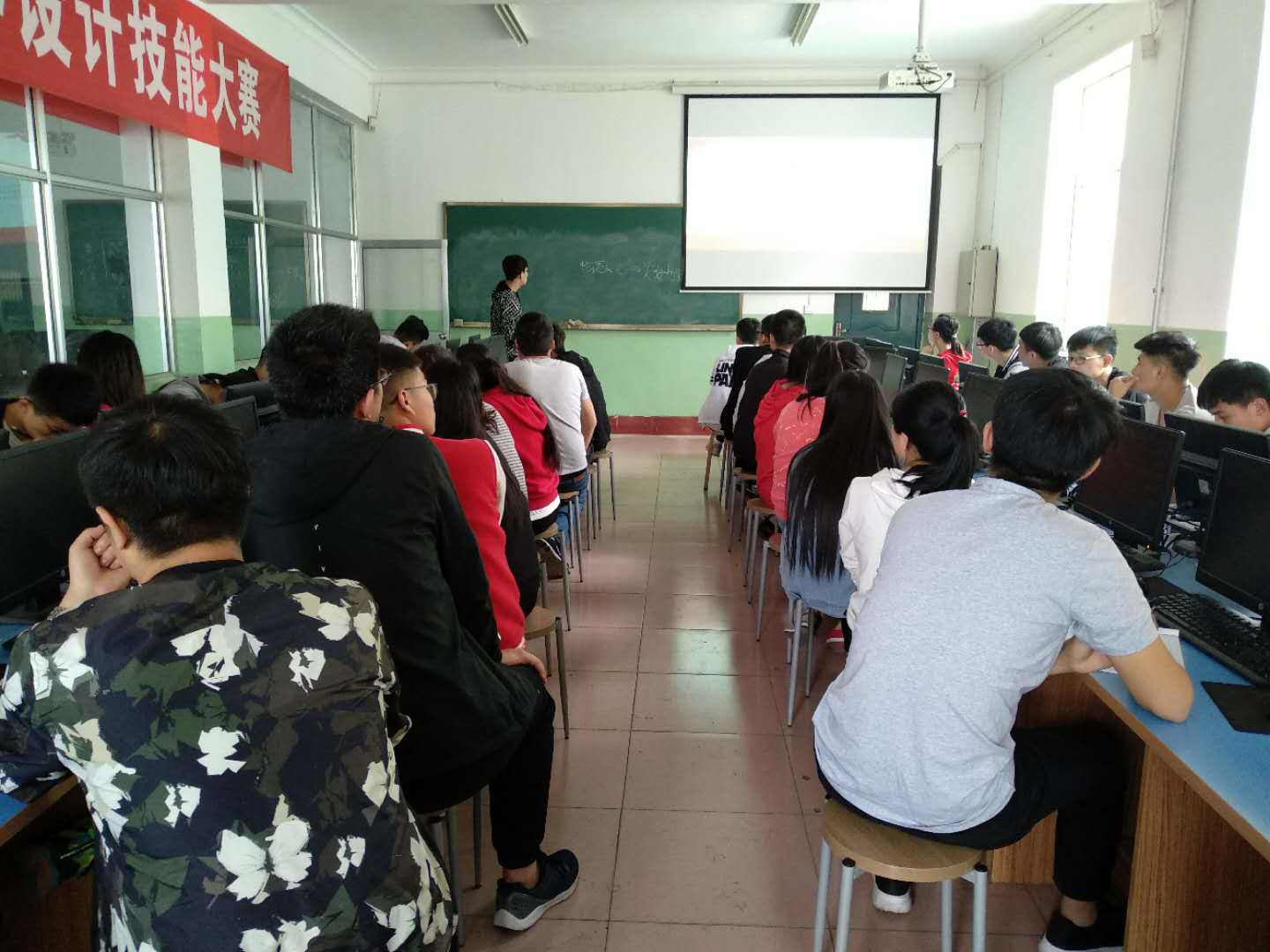 图片2.png 图片2.png