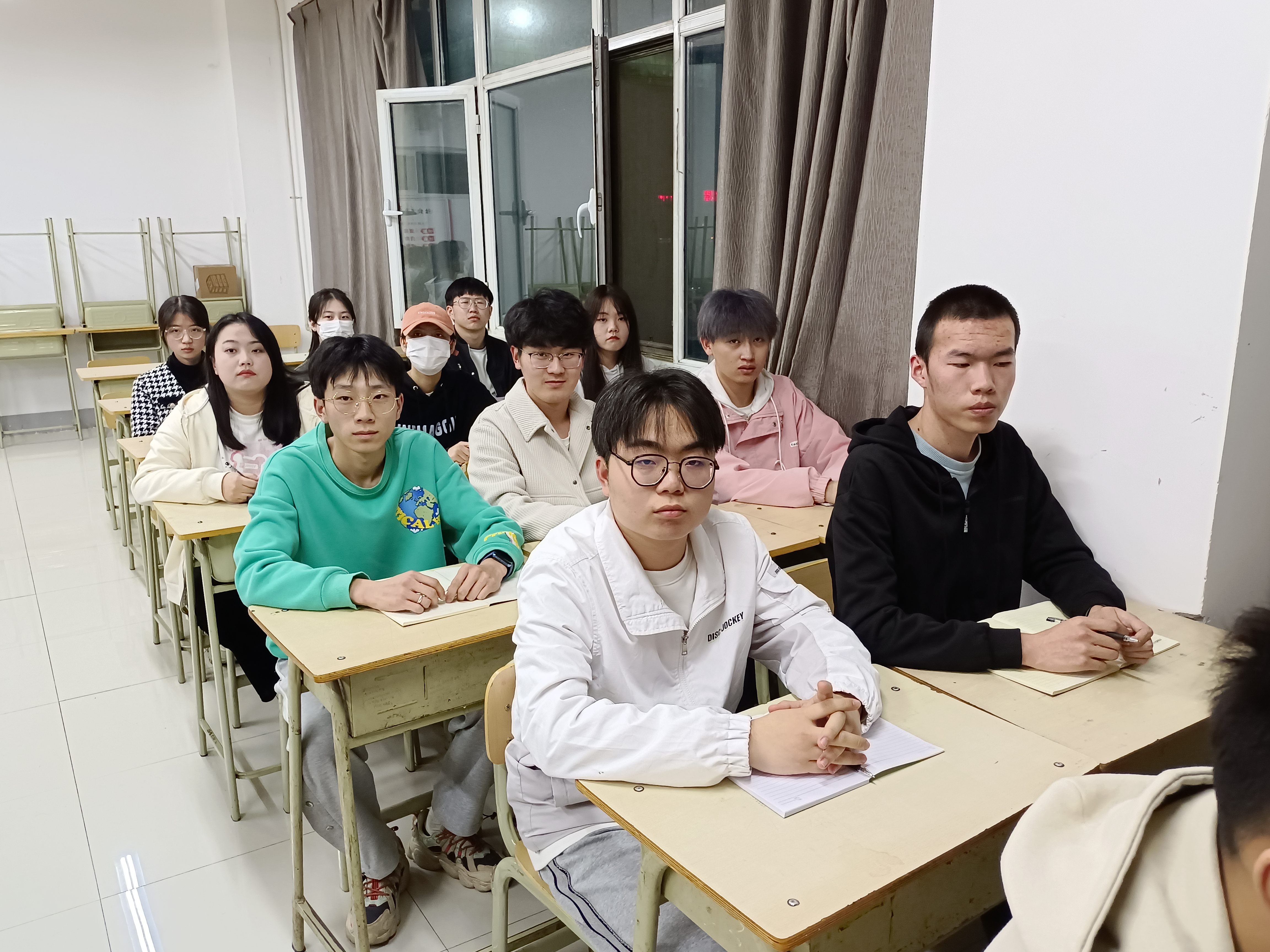 微信图片_20230308235702.jpg 微信图片_20230308235702.jpg