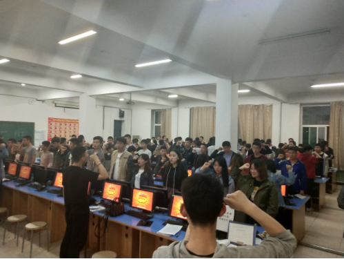 计算机工程系开展“四进四信我先行,共筑青春中国梦”主题团课活动(郭素萍修改)568.png 计算机工程系开展“四进四信我先行,共筑青春中国梦”主题团课活动(郭素萍修改)568.png