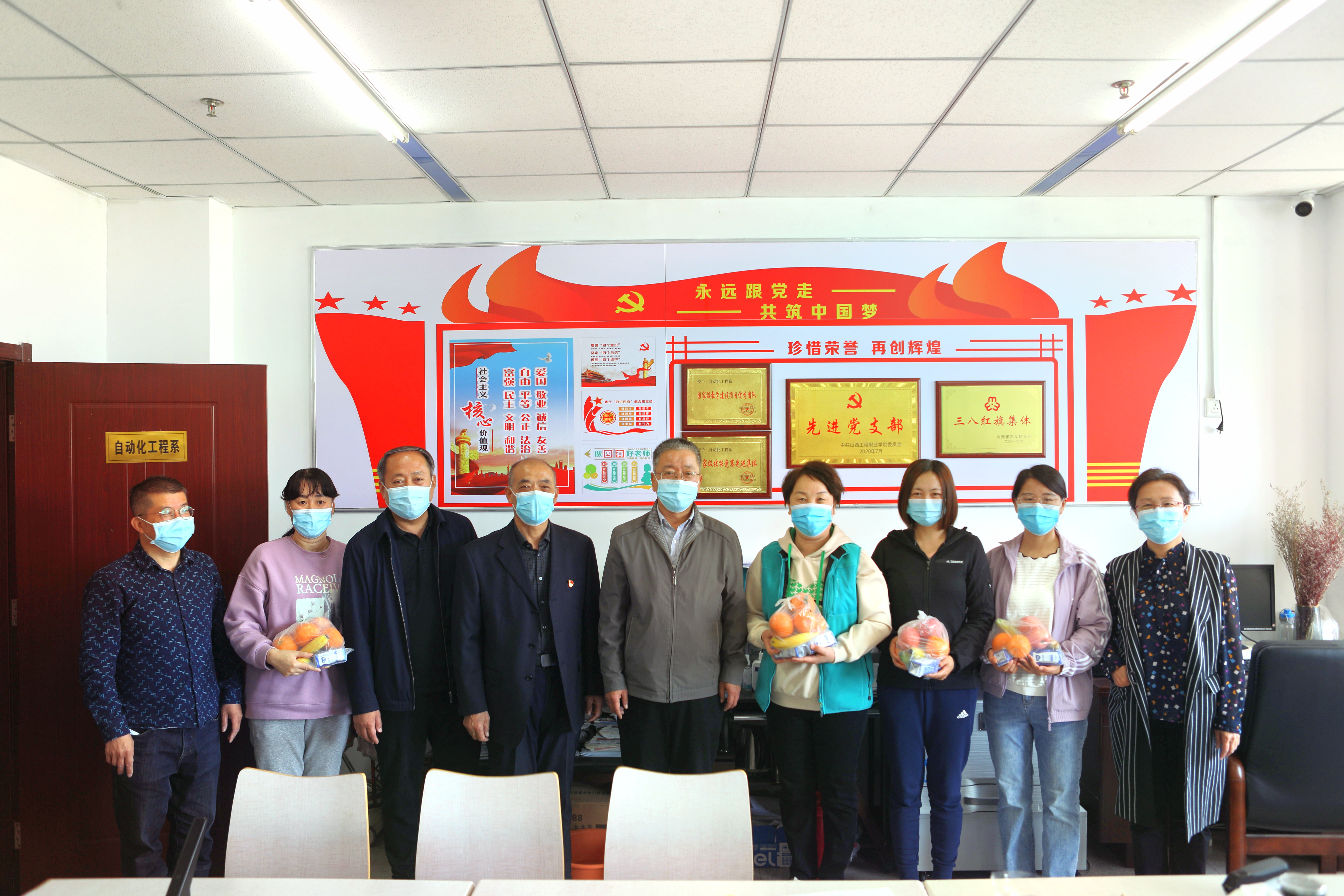 微信图片_20220501195002.jpg 微信图片_20220501195002.jpg