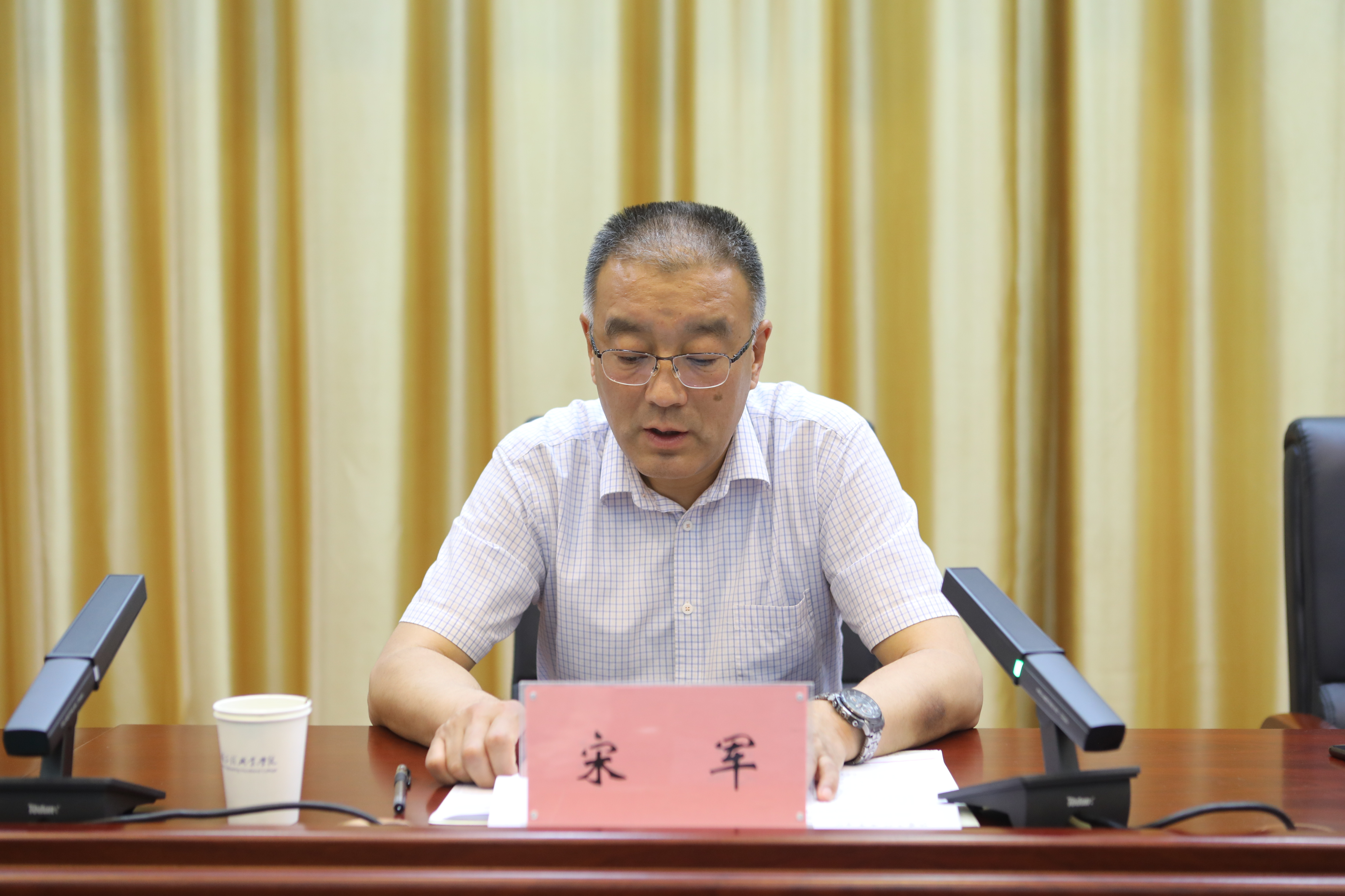 图片3.jpg 图片3.jpg