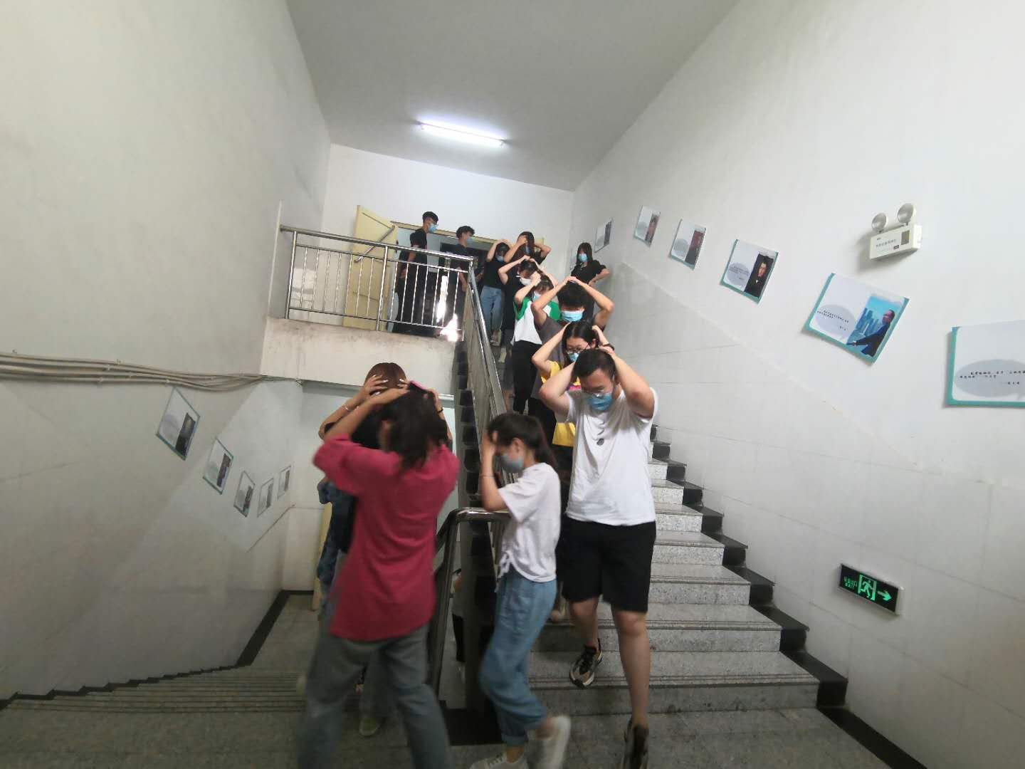 3.jpg 3.jpg